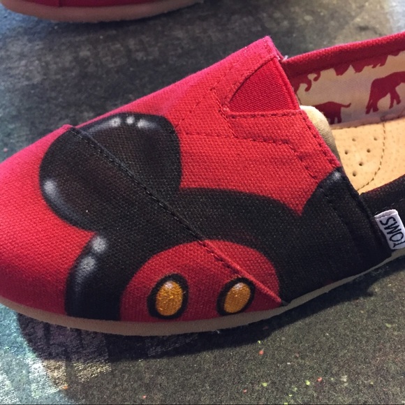 Custom Airbrush Disney Toms Mickey Minnie Mouse - Picture 3 of 3